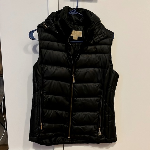MICHAEL Michael Kors Jackets & Blazers - MICHAEL Michael Kors Puffer Vest